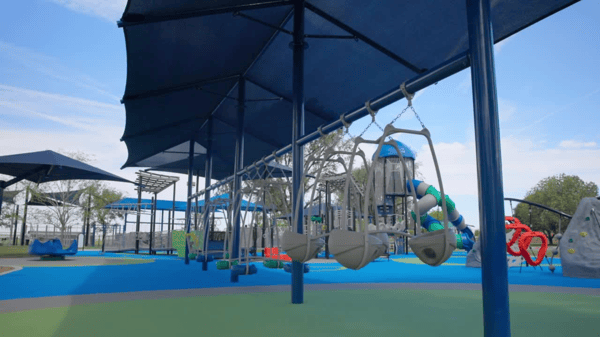 Shaded Swing Frame 4 Bay video 1